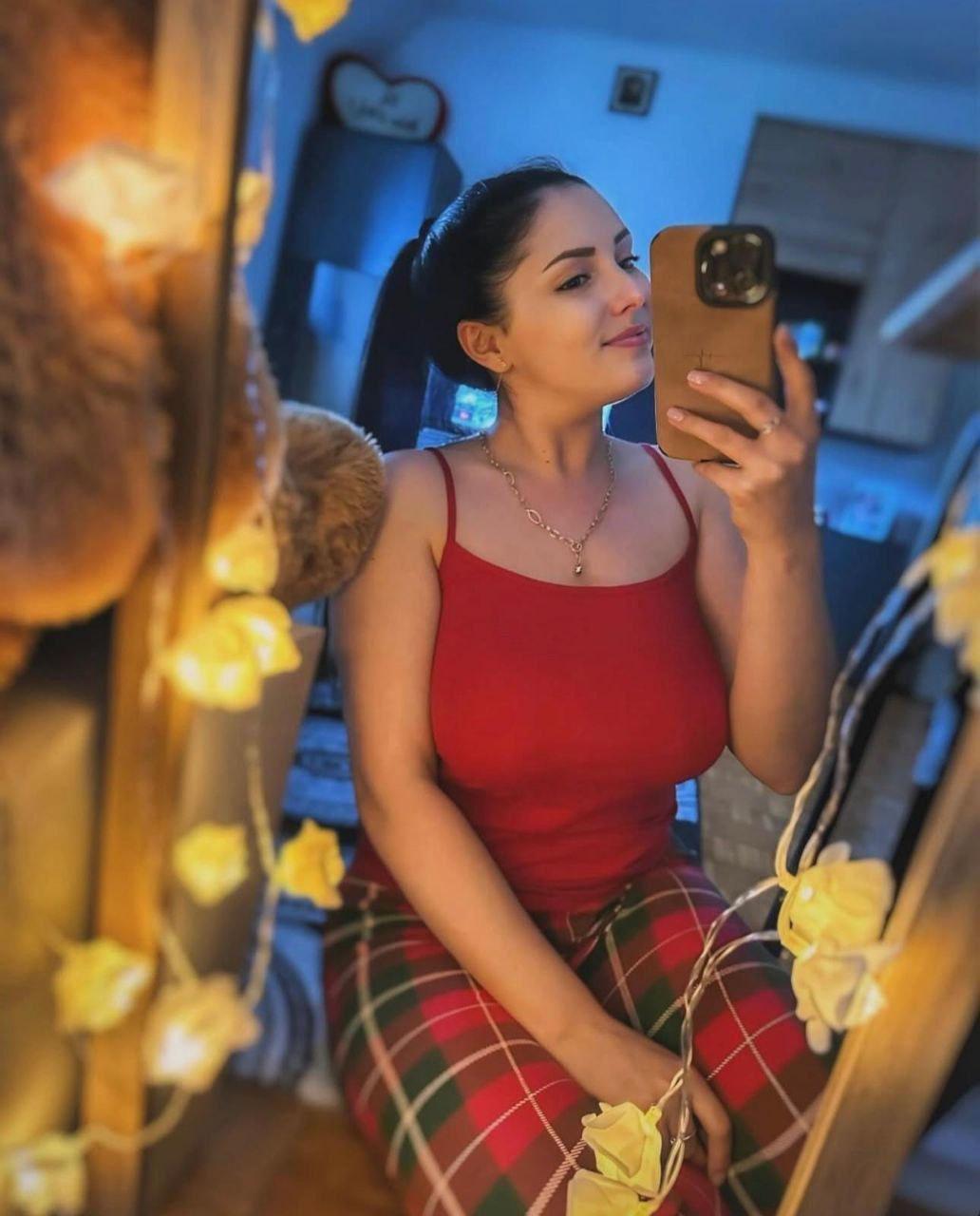 Sinem (Buca)